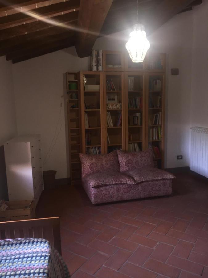 Ferienwohnung Castello Di Urbech Pratovecchio Exterior foto
